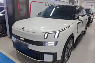 领克900 2025款 2.0T Ultra