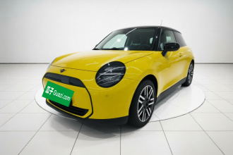 电动MINI COOPER 2024款 456km COOPER E 经典派