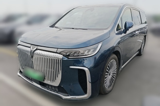 岚图汽车 岚图梦想家 2025款 PHEV 四驱旗舰鲲鹏版