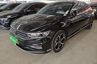 大众 迈腾 2025款 改款 众享款 330TSI DSG豪华型