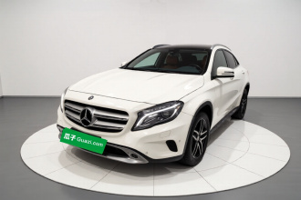奔驰GLA 2016款 GLA 220 4MATIC 时尚型
