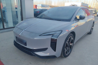 红旗EH7 2024款 760 Pro+ 四驱版