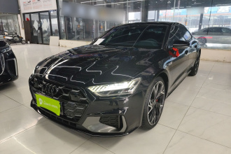 奥迪A7L 2024款 45 TFSI quattro 黑武士版