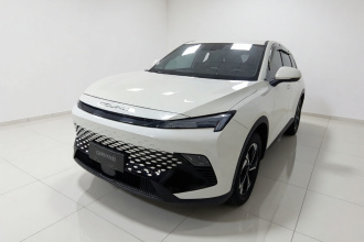 北京汽车 魔方 2023款 1.5T DCT青春版