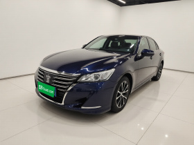 丰田 皇冠 2018款 2.0T 时尚版