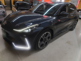 智己汽车 智己LS7 2023款 100kWh Lux后驱版