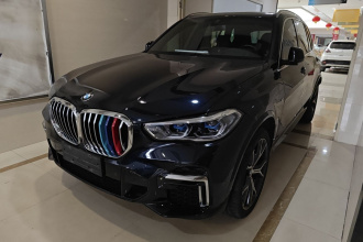 宝马X5 2022款 改款 xDrive 40Li M运动套装