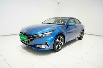 现代 伊兰特 2021款 1.5L CVT LUX尊贵版