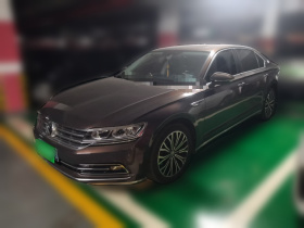 大众 辉昂 2016款 380TSI 两驱御尊豪华版