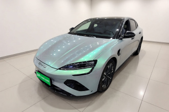 比亚迪 海豹 2022款 550km 标准续航后驱版尊贵型