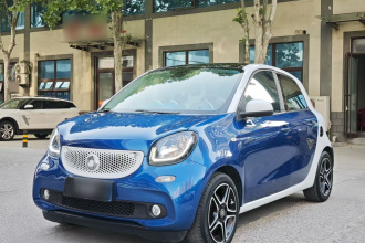 smart forfour 2016款 0.9T 66千瓦极致版