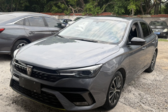 荣威i5 2021款 改款 1.5L CVT钻石版