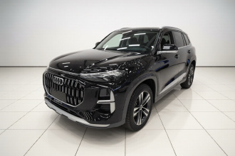 奥迪Q6 2025款 40 TFSI quattro 纪念版 羽林套装 7座