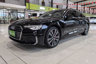 奥迪A6L 2022款 55 TFSI quattro 尊享动感型