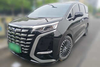 腾势D9 2023款 DM-i 965 尊享型