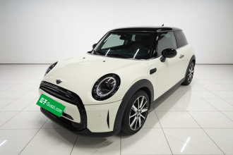 MINI 2023款 1.5T COOPER 艺术家