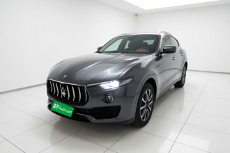 玛莎拉蒂 Levante 2021款 3.0T 标准版