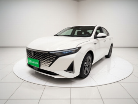 长安 锐程PLUS 2023款 1.5T DCT尊贵型