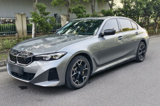宝马i3 2023款 eDrive 40 L 曜夜套装