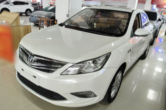 长安 逸动 2014款 1.6L 手动豪华型