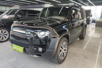 路虎卫士 2025款 110 3.0T P400 暗黑特别版