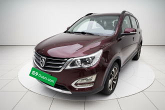 宝骏560 2015款 1.8L 手动豪华型