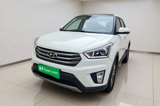 北京现代ix25 2015款 1.6L 自动两驱尊贵型DLX