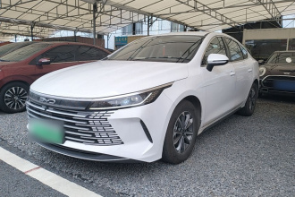 比亚迪 驱逐舰05 2024款 荣耀版 DM-i 55KM 豪华型