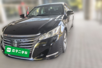 丰田 皇冠 2015款 2.0T 时尚版