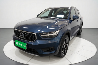 沃尔沃XC40 2021款 T4 四驱智远豪华版
