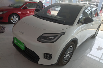 埃安 AION UT 2025款 330星辉版