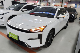 吉利银河 银河L6 2025款 EM-i 140km 探索+版