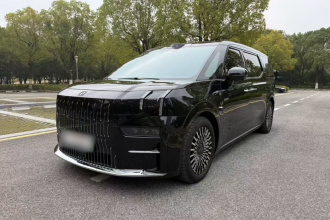 极氪009 2024款 六座行政版四驱 108kWh