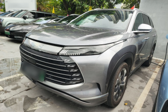 比亚迪 护卫舰07 2024款 荣耀版 DM-i 205KM 旗舰型