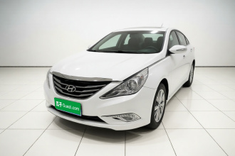 现代 索纳塔 2014款 2.0L 自动豪华版