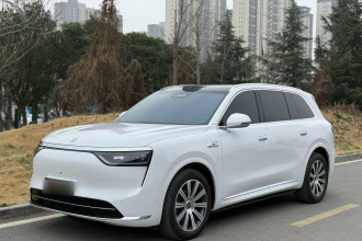 鸿蒙智行 问界M8 2025款 增程 Max+版 53.4kWh 5座版