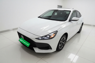 名爵 MG5 2023款 180DVVT CVT豪华版