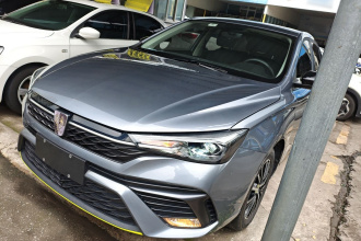 荣威i5 2021款 1.5L CVT铂金版