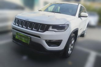 Jeep 指南者 2017款 200T 自动家享版