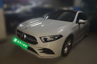 奔驰A级 2021款 A 200 L 运动轿车时尚型
