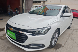 雪佛兰 科鲁泽 2022款 320 自动悦享天窗版