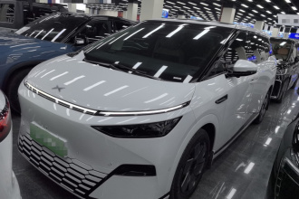 小鹏X9 2024款 702超长续航Pro