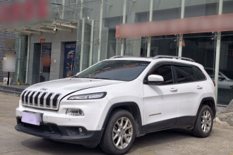 Jeep 自由光 2016款 2.4L 领先版