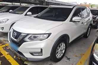 日产 奇骏 2019款 2.0L CVT智联舒适版 2WD