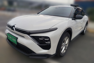 雪铁龙 凡尔赛C5 X 2025款 1.6T 海外版