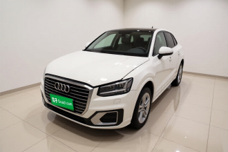 奥迪Q2L 2020款 35 TFSI 时尚致雅型