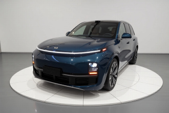 理想汽车 理想L9 2025款 Ultra 智能焕新版