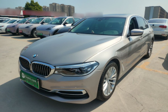 宝马5系新能源 2019款 改款 530Le 豪华套装