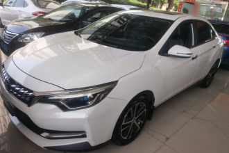 启辰D60 2018款 1.6L CVT智联精英版