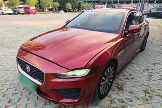 捷豹XEL 2020款 2.0T 200PS R-DYNAMIC 青春运动版